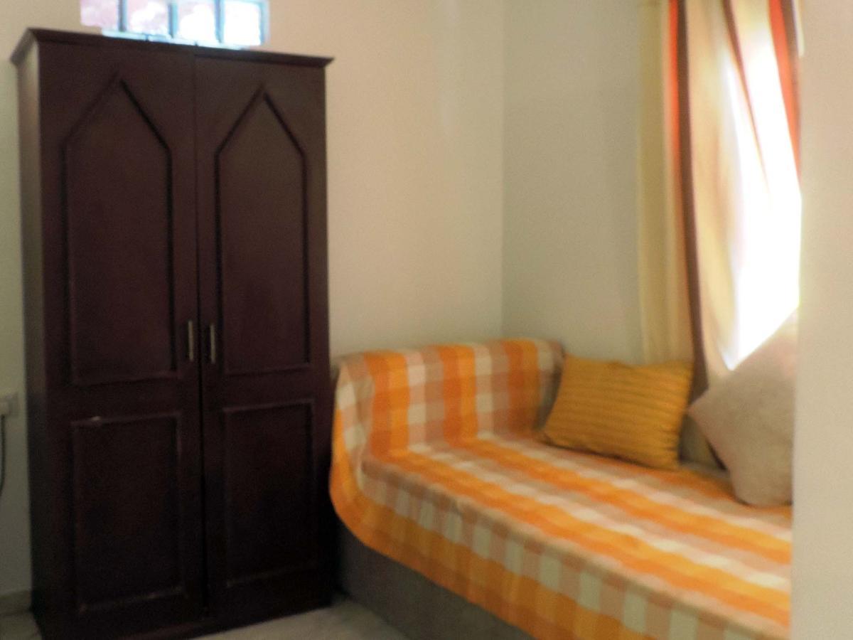 Primrose Guest House Unawatuna Esterno foto