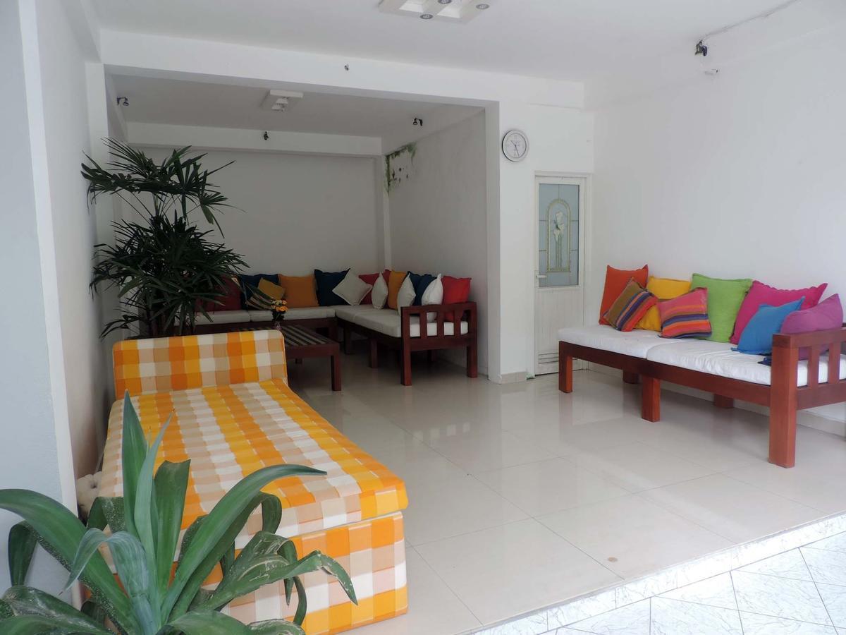 Primrose Guest House Unawatuna Esterno foto