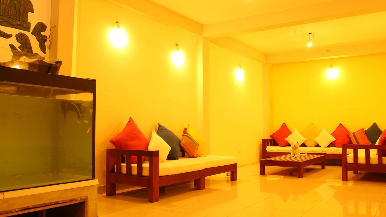 Primrose Guest House Unawatuna Esterno foto