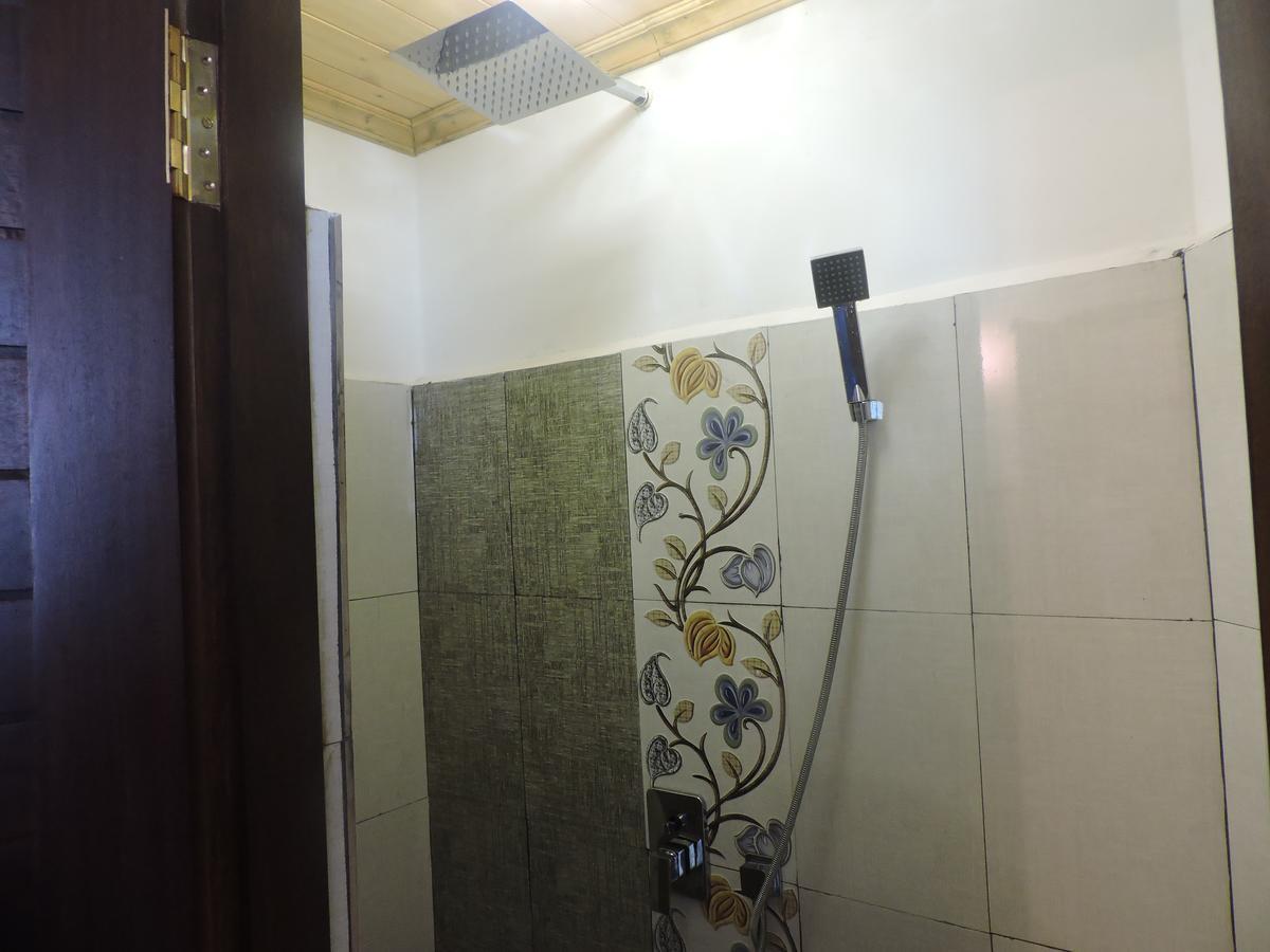 Primrose Guest House Unawatuna Esterno foto