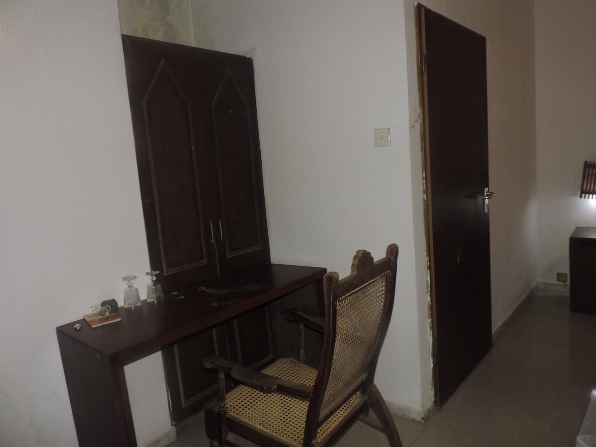 Primrose Guest House Unawatuna Esterno foto